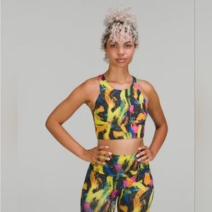 NWT Lululemon Women's Wunder Train Long Line Bra Size 4. Multi Color